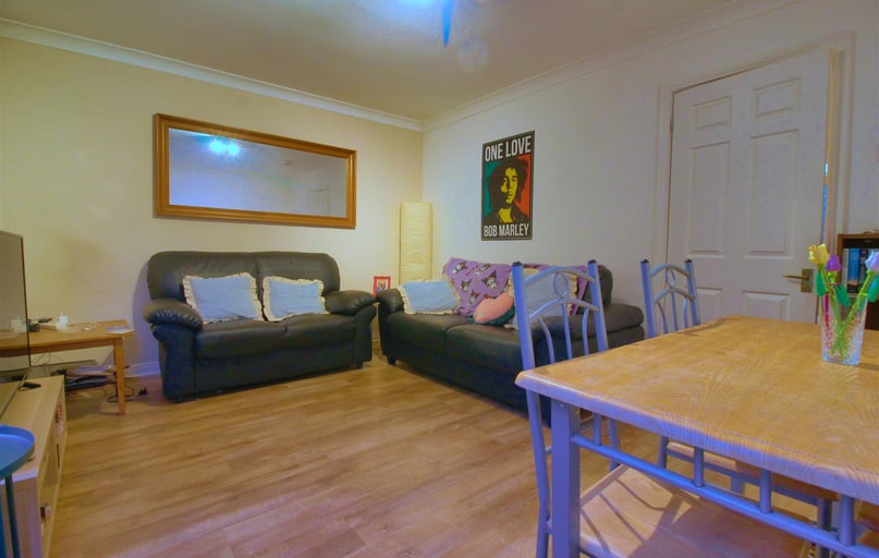 Orchard Place, Jesmond, Newcastle - Image 1